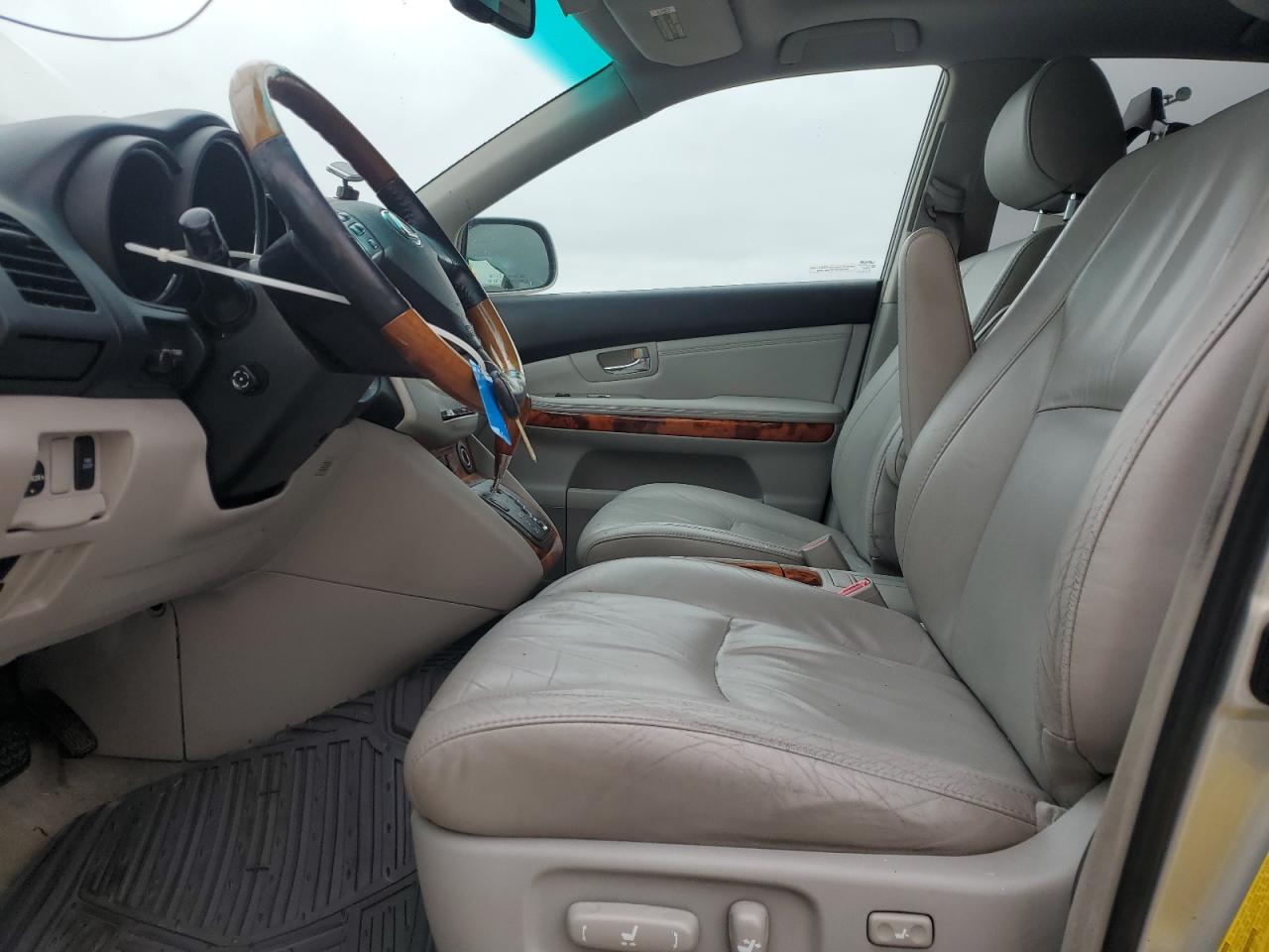 2007 Lexus RX - Image 7
