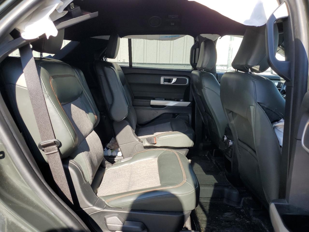 2021 Ford Explorer - Image 11