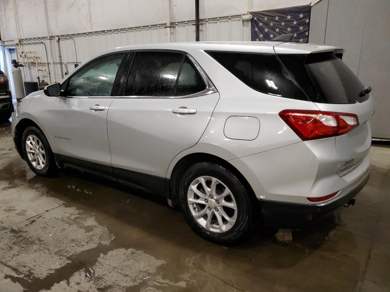 2020 Chevrolet Equinox - Image 2