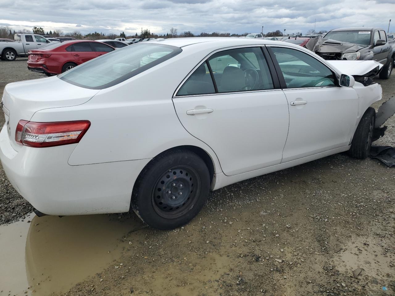 2010 Toyota Camry - Image 3