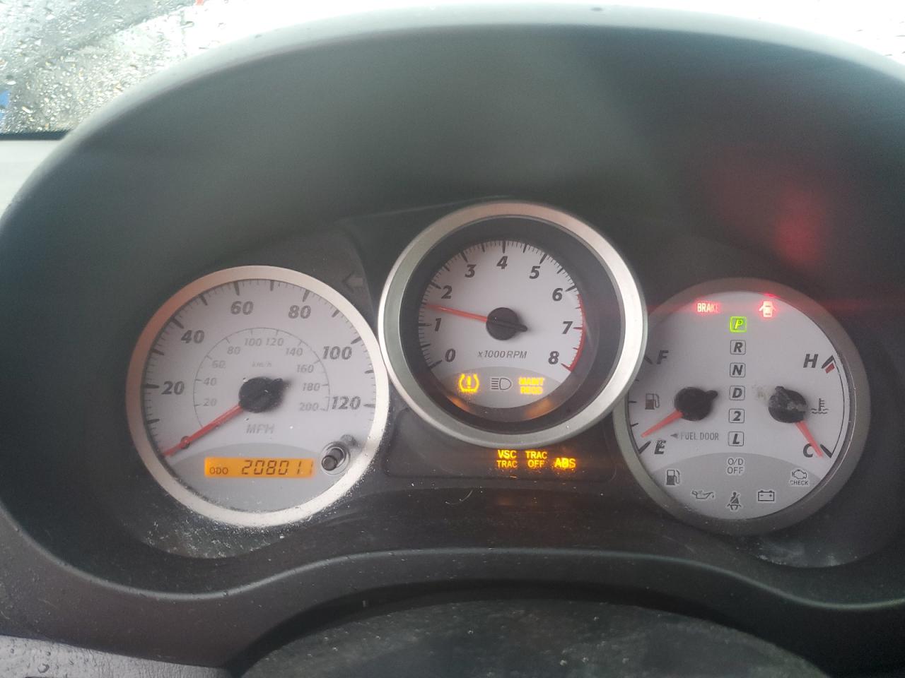 2004 Toyota RAV 4 - Image 9