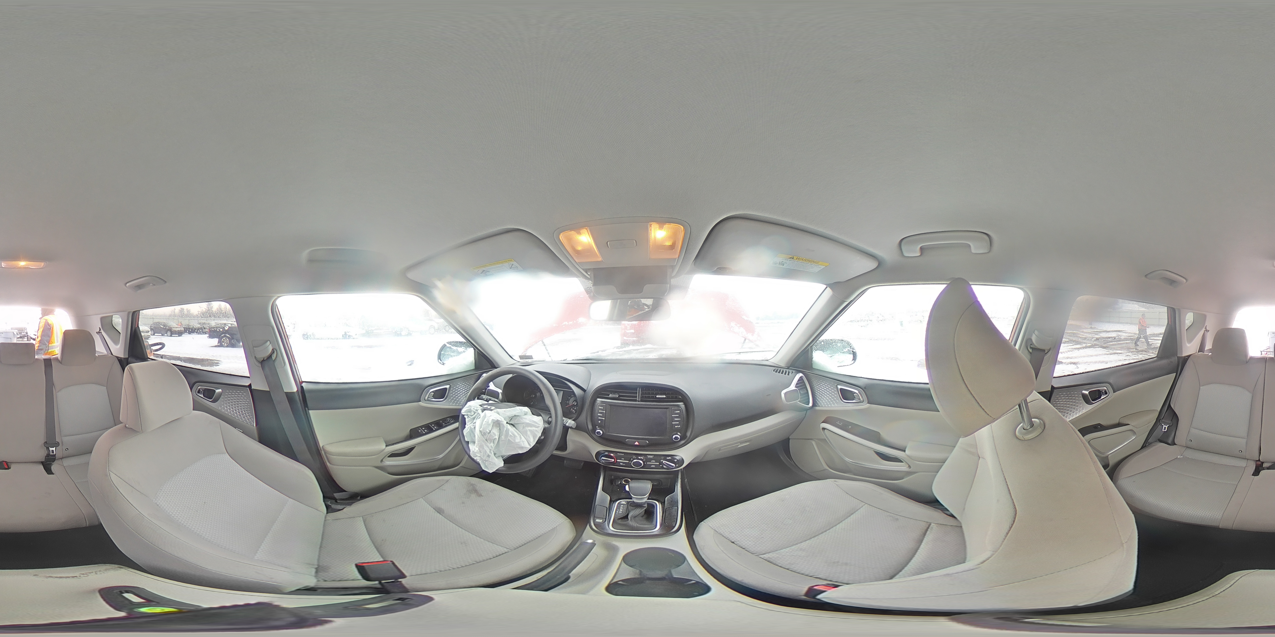 2022 Kia Soul - Image 12