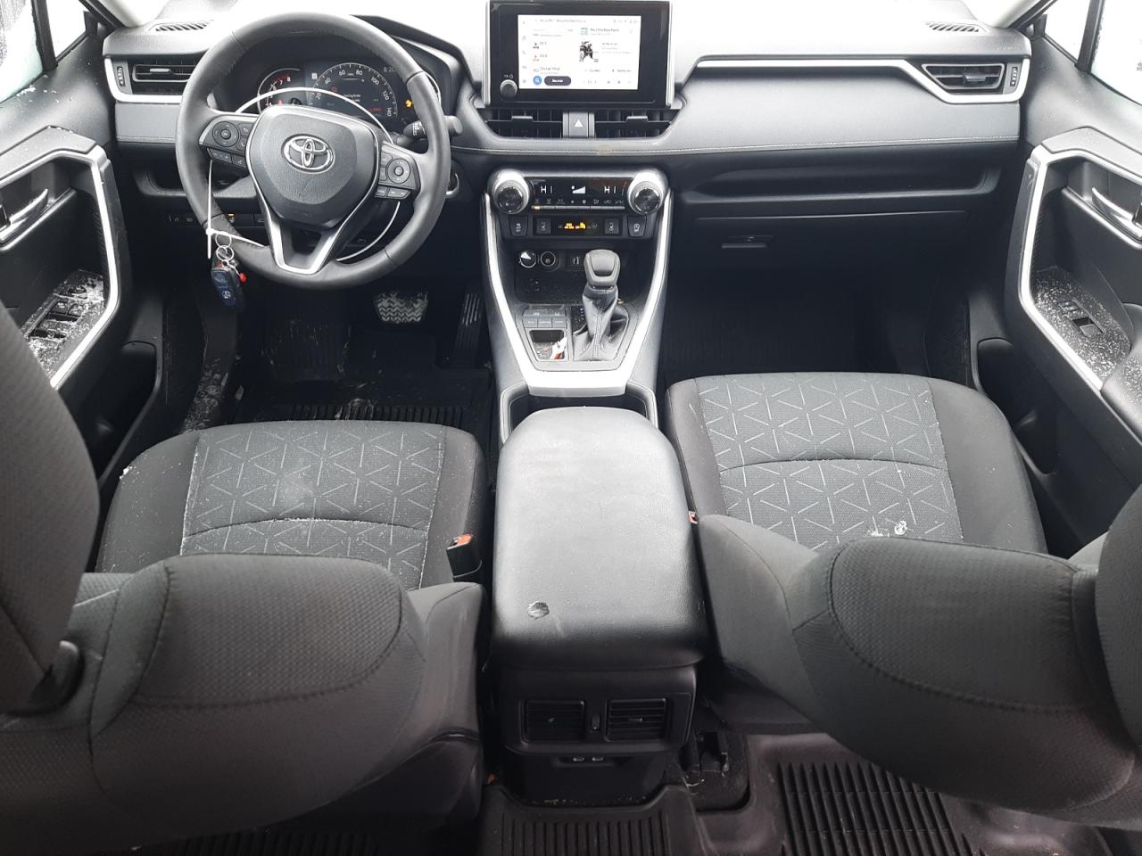 2023 Toyota RAV 4 - Image 8