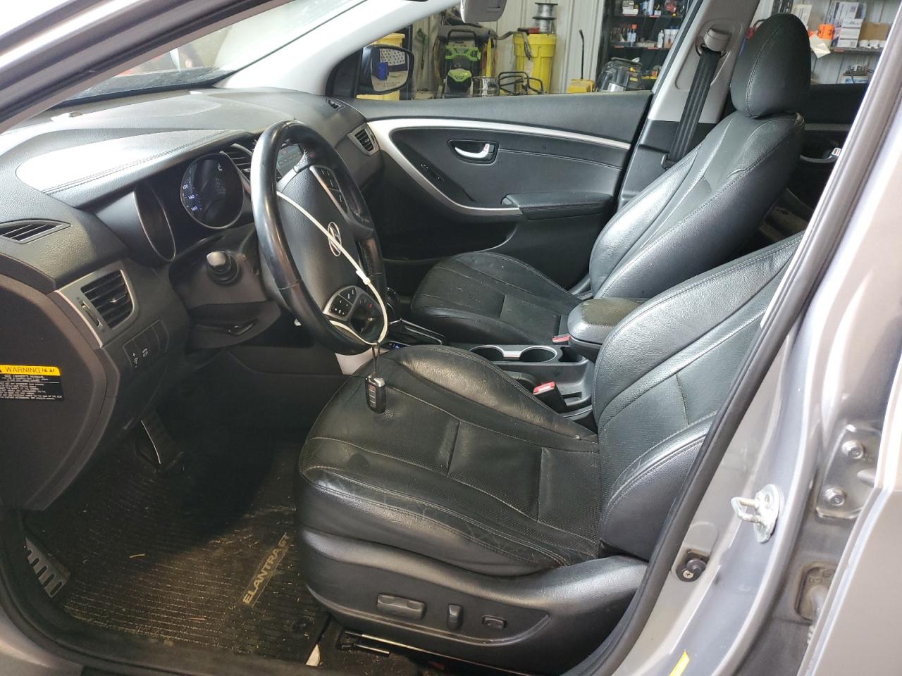 2015 Hyundai Elantra - Image 7