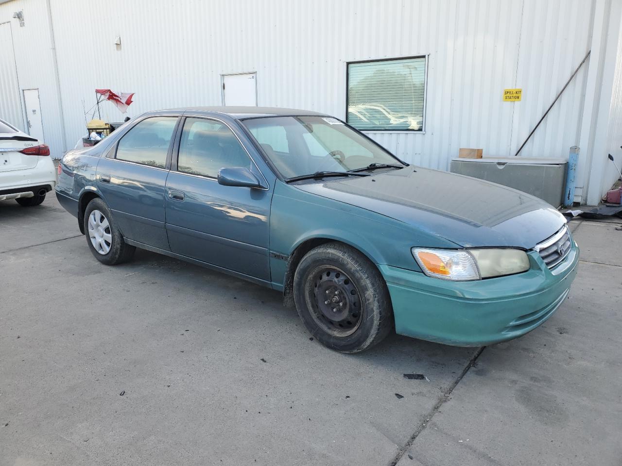 2001 Toyota Camry - Image 4
