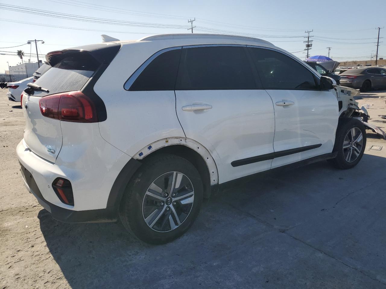 2020 Kia Niro - Image 3