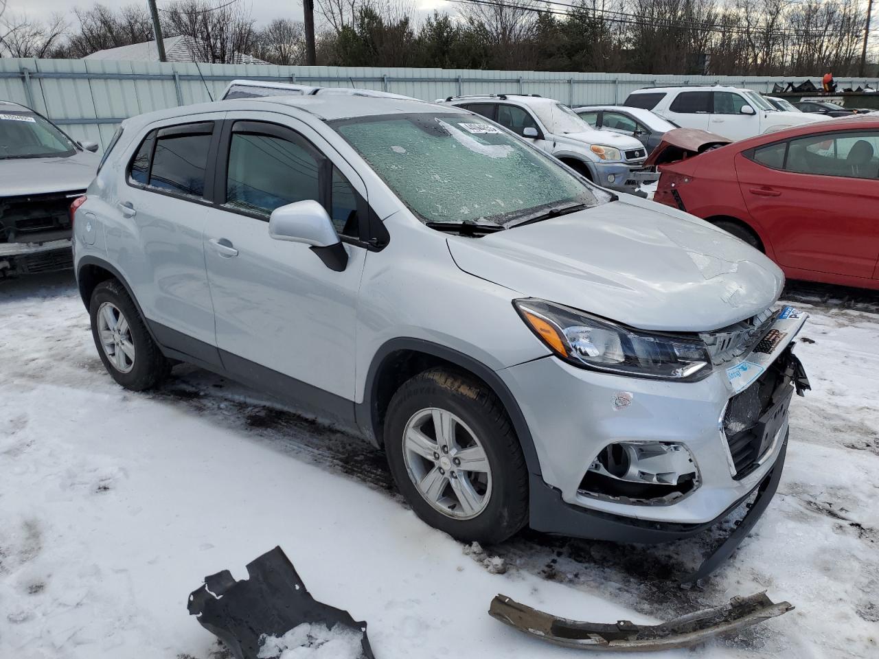 2020 Chevrolet Trax - Image 4