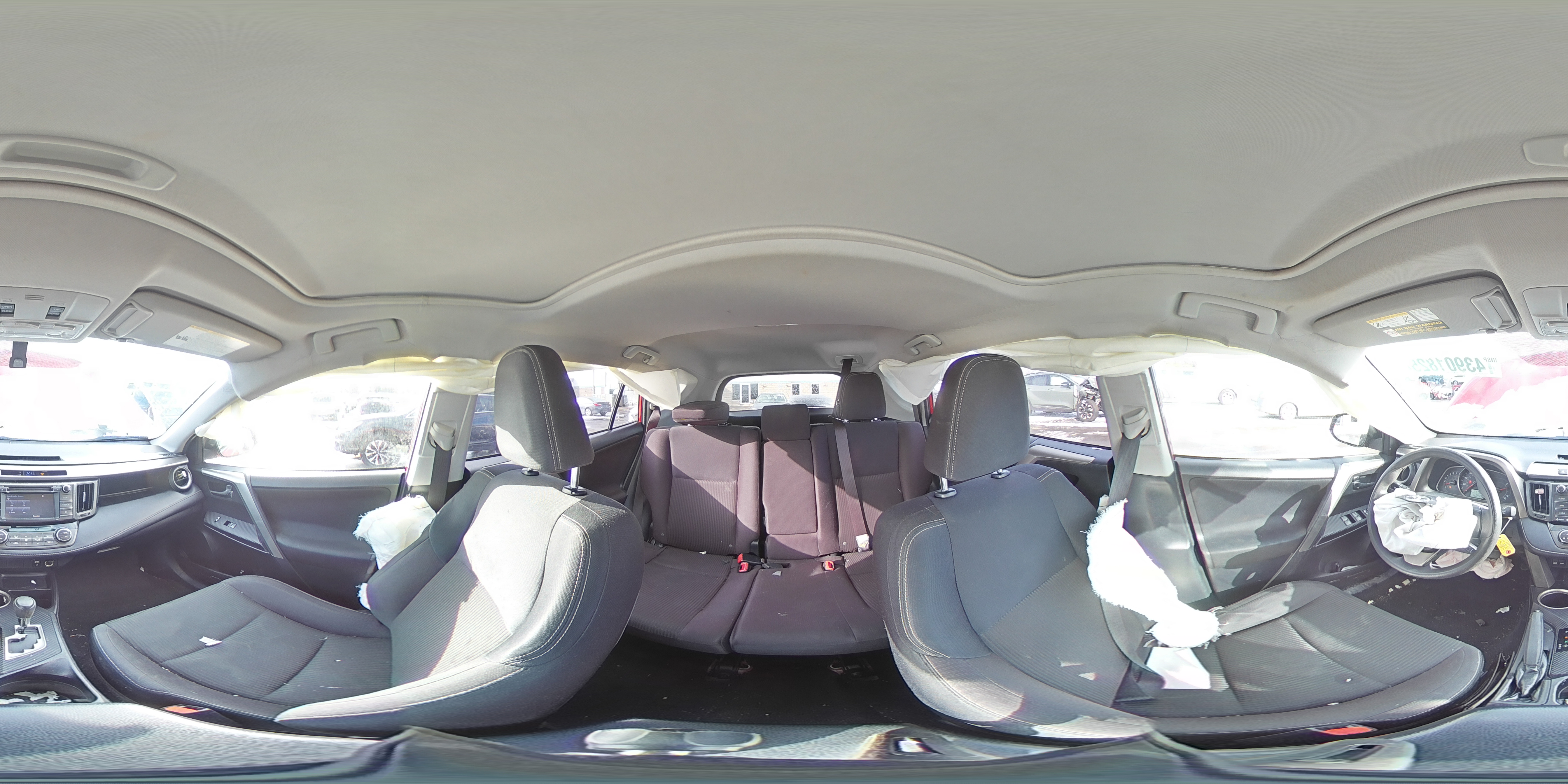 2015 Toyota RAV 4 - Image 13