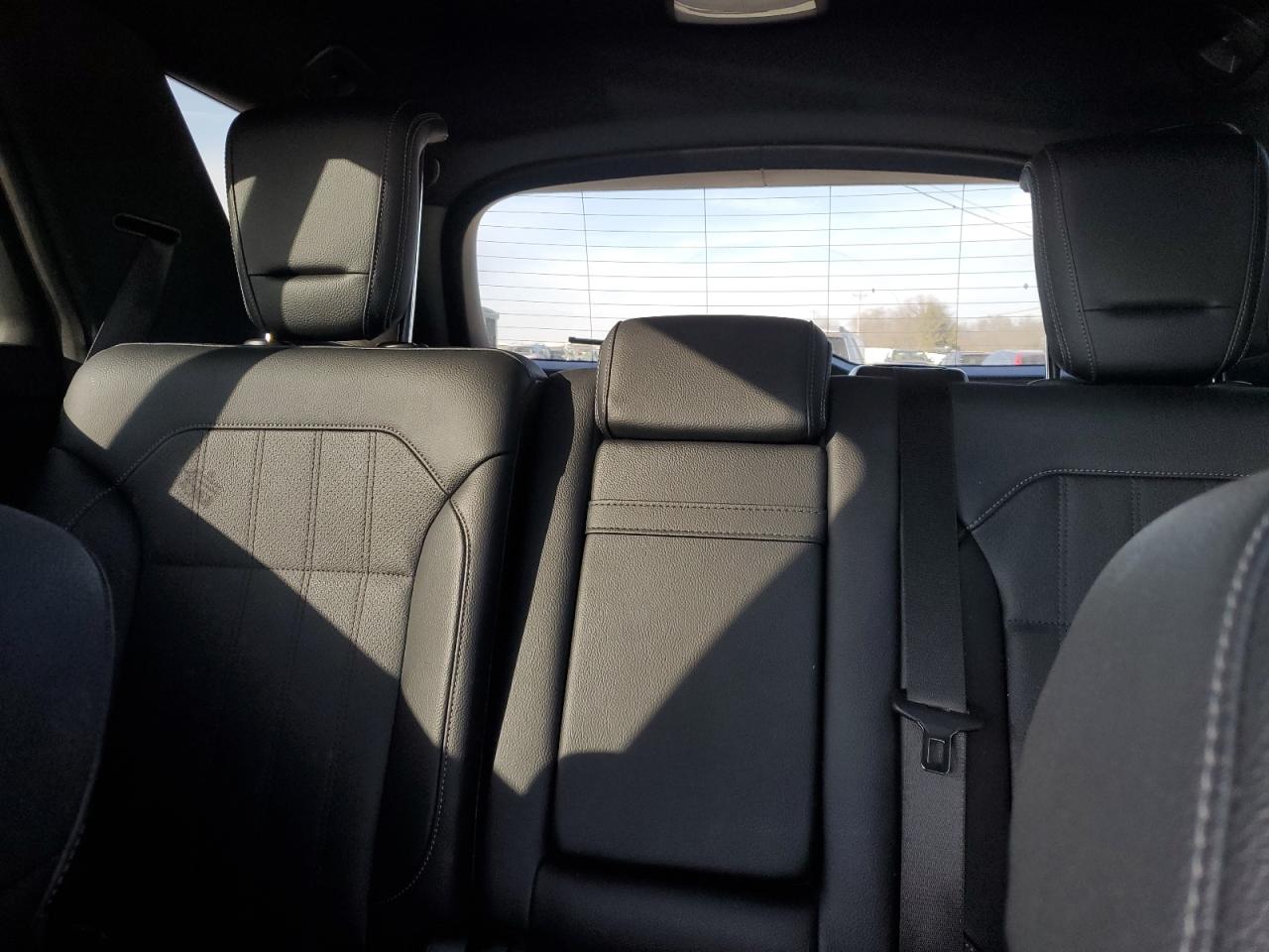 2018 Mercedes-Benz GLE - Image 10