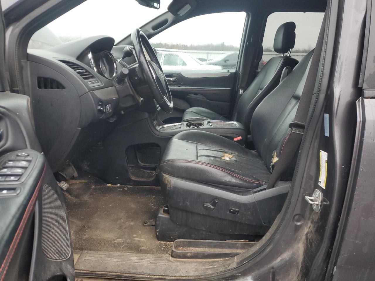 2018 Dodge Caravan - Image 7