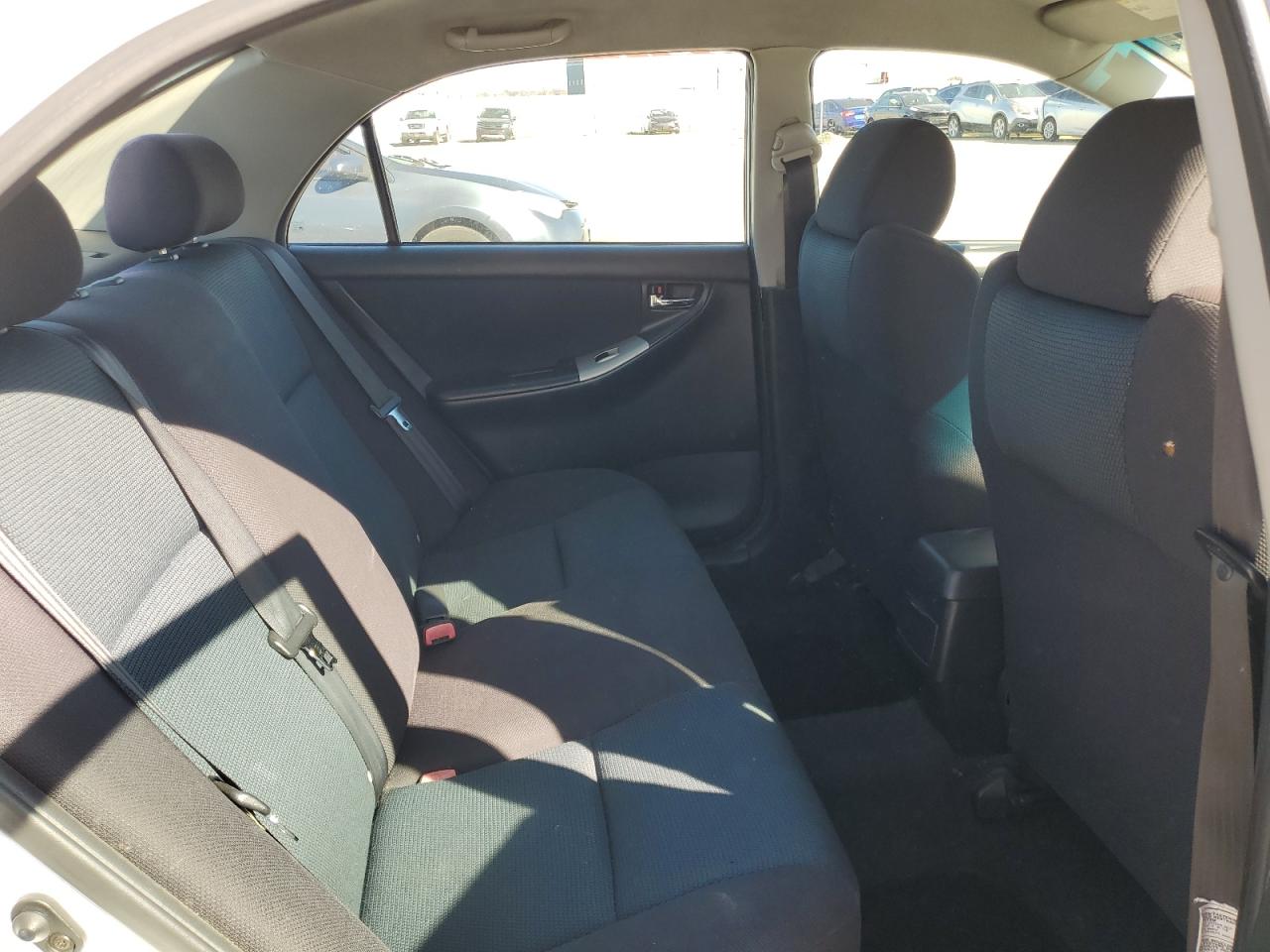 2005 Toyota Corolla - Image 10