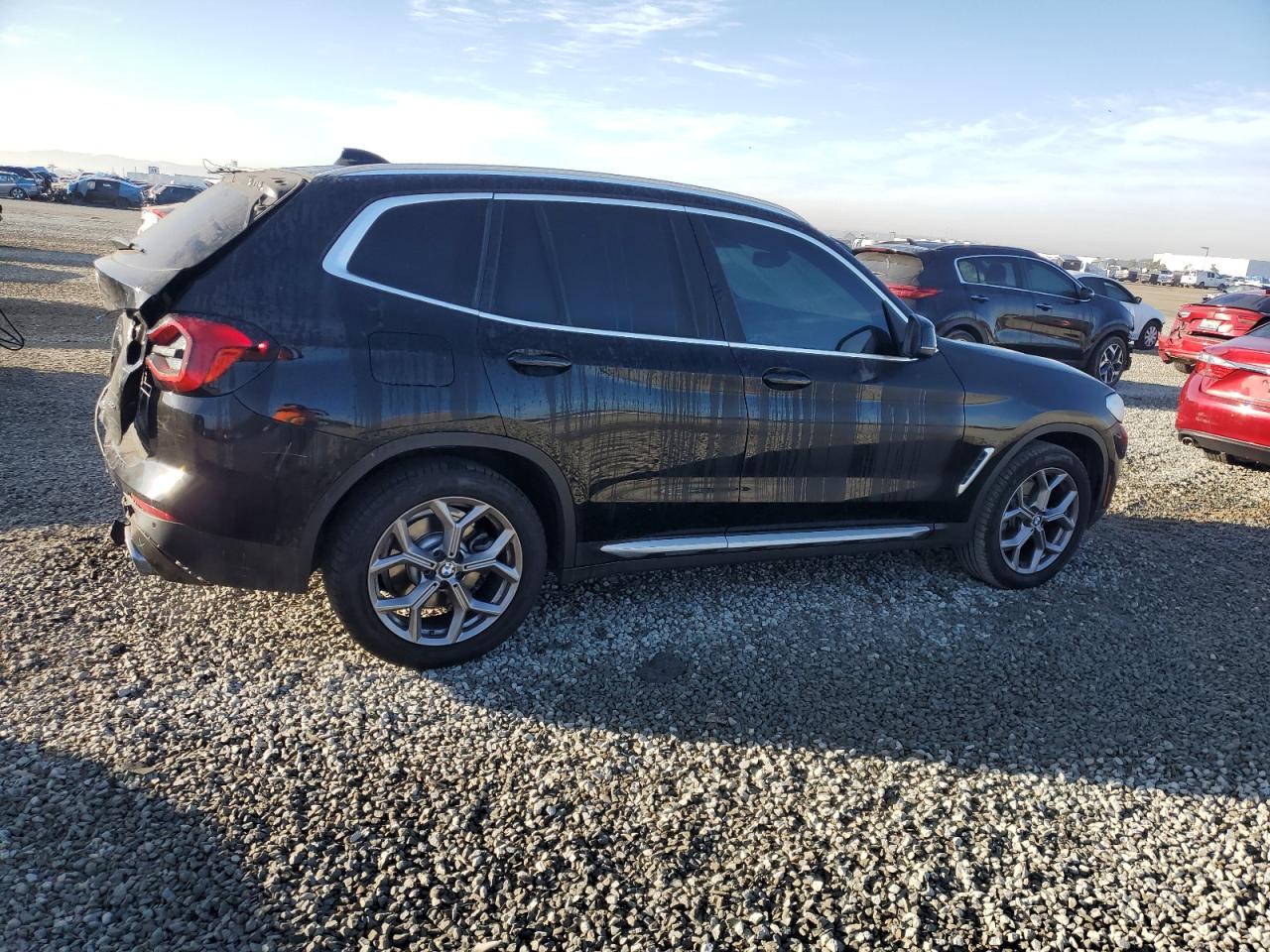 2022 BMW X3 - Image 3