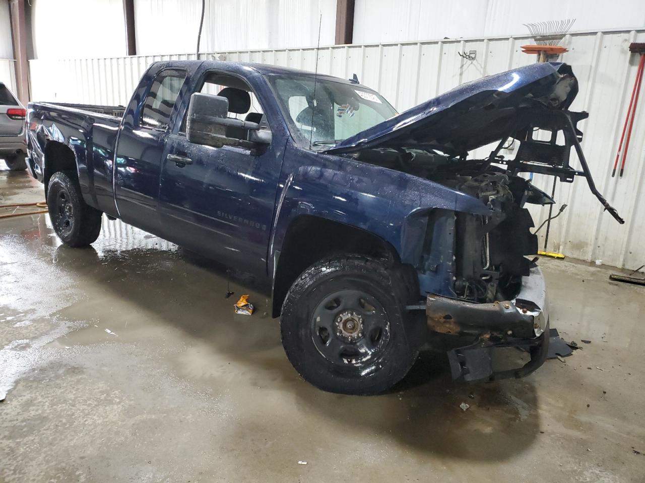 2007 Chevrolet Silverado - Image 4