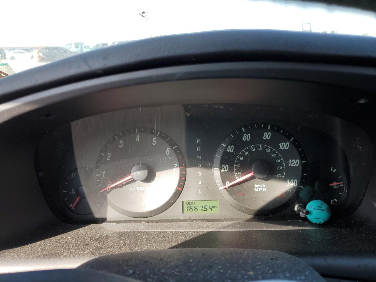 2005 Hyundai Elantra - Image 9