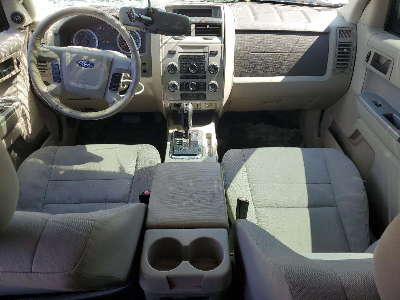2011 Ford Escape - Image 8