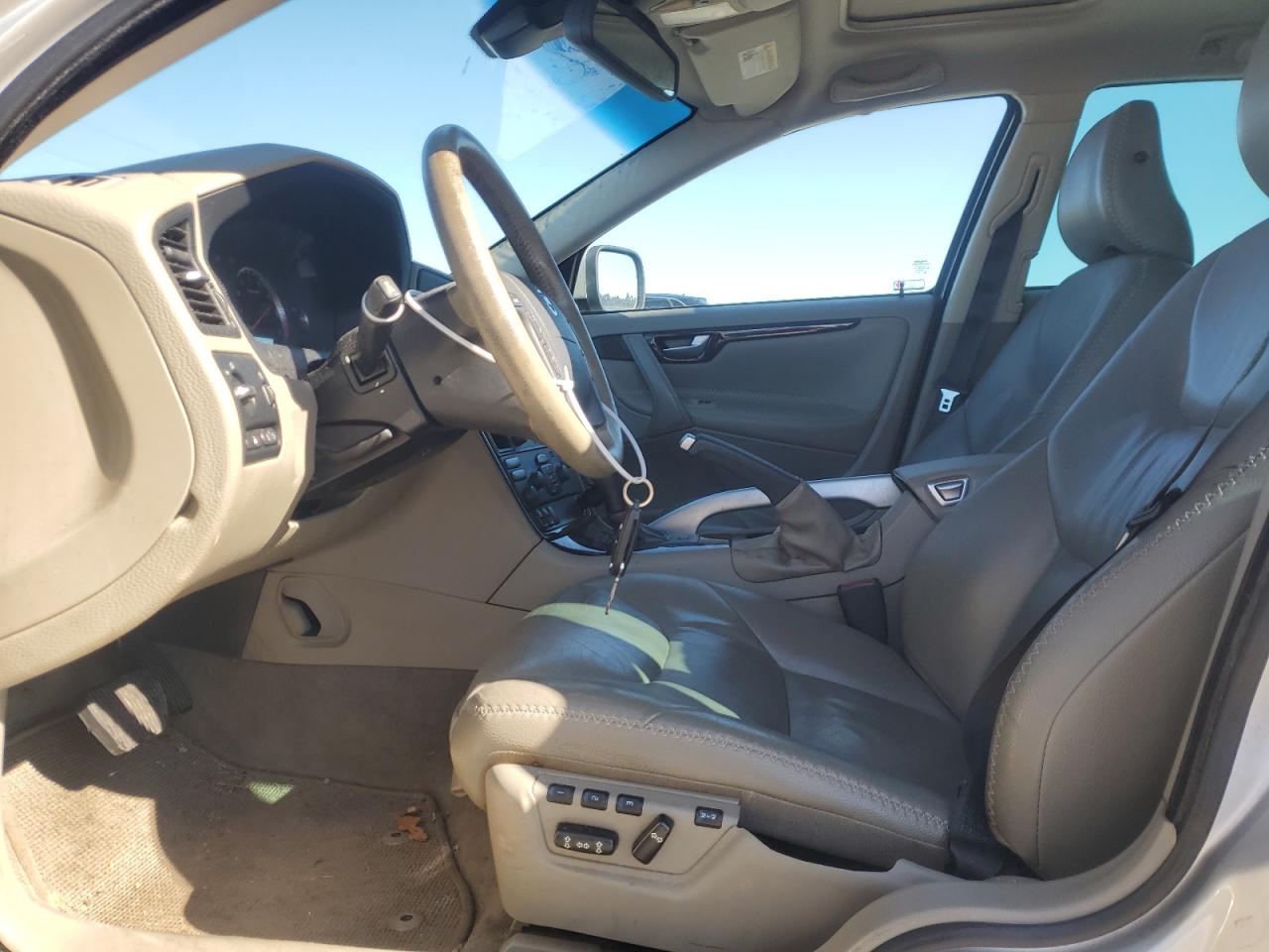 2007 Volvo XC70 - Image 7