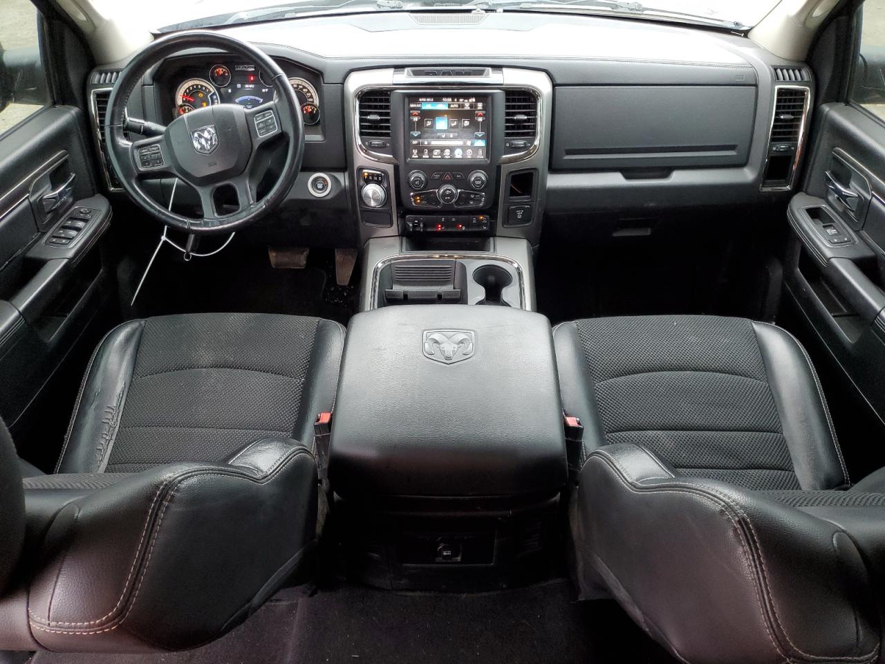 2016 RAM 1500 - Image 8