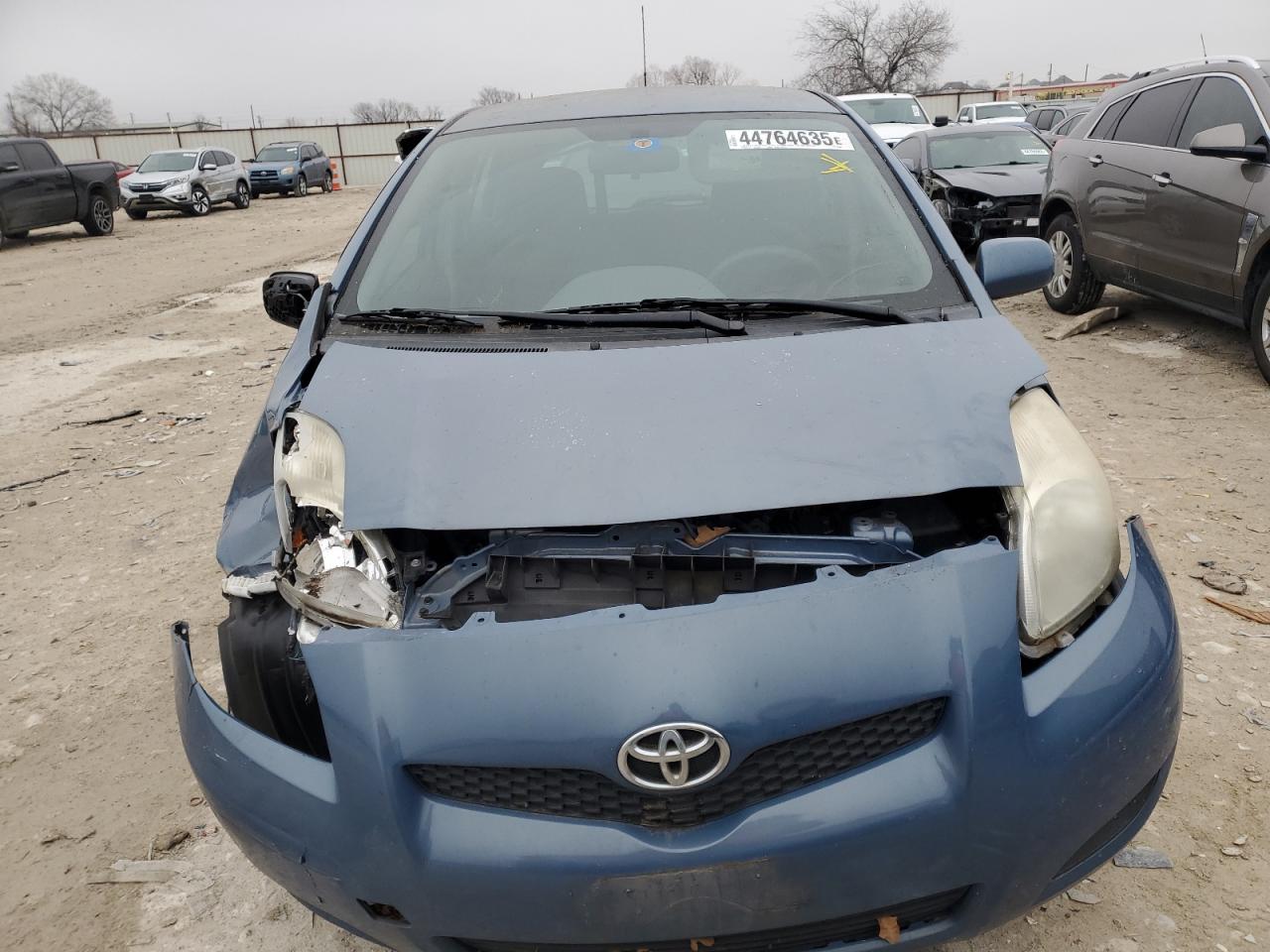 2010 Toyota Yaris - Image 5