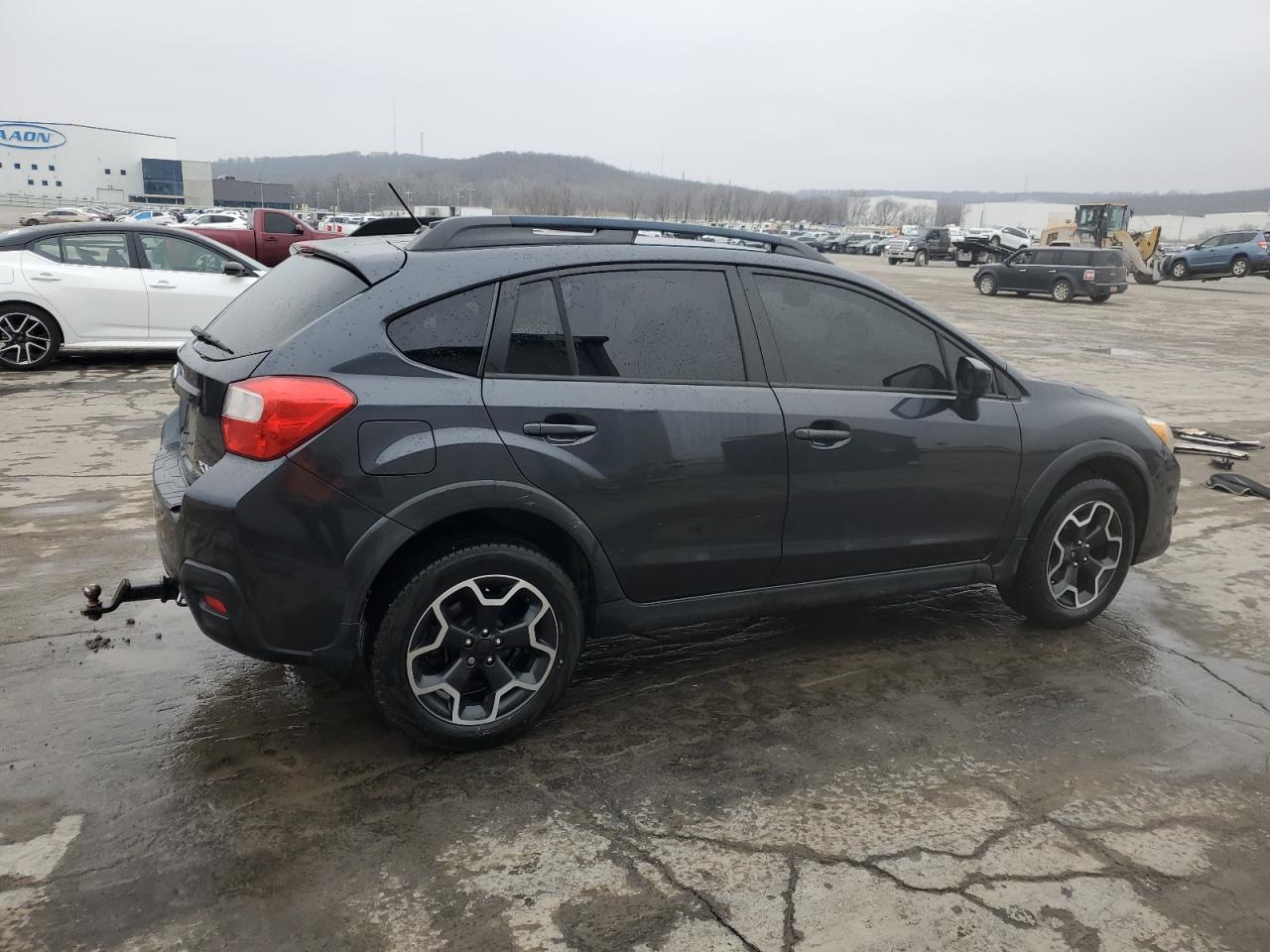 2015 Subaru XV - Image 3