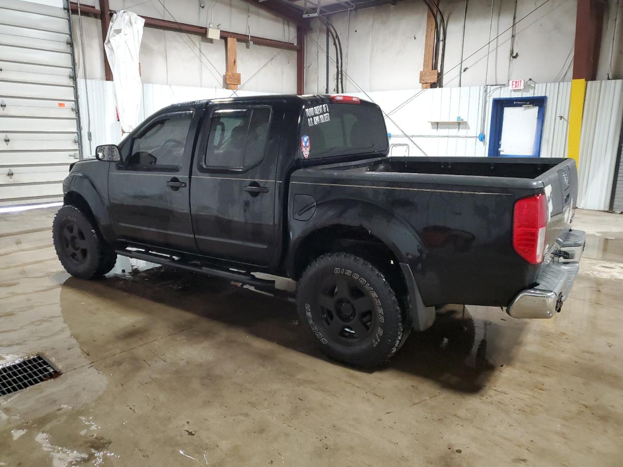 2005 Nissan Navara (Frontier) - Image 2
