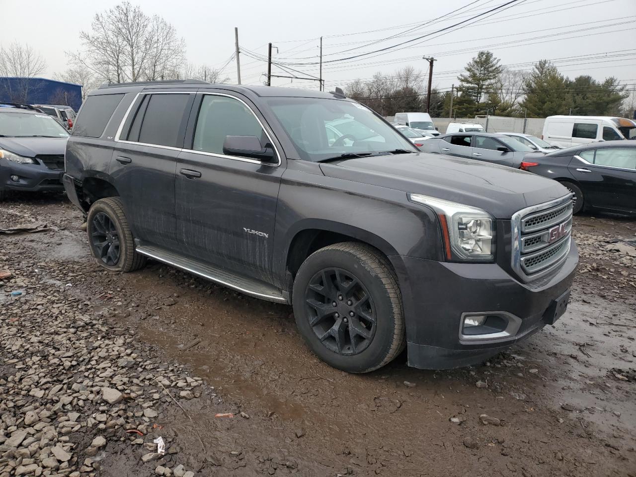 2016 GMC Yukon - Image 4