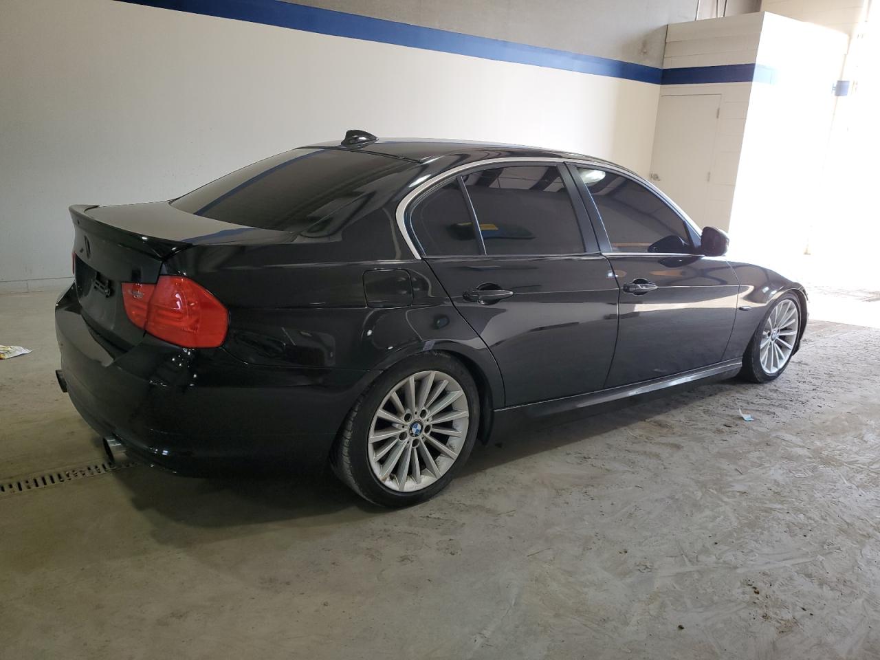 2011 BMW 3er - Image 3