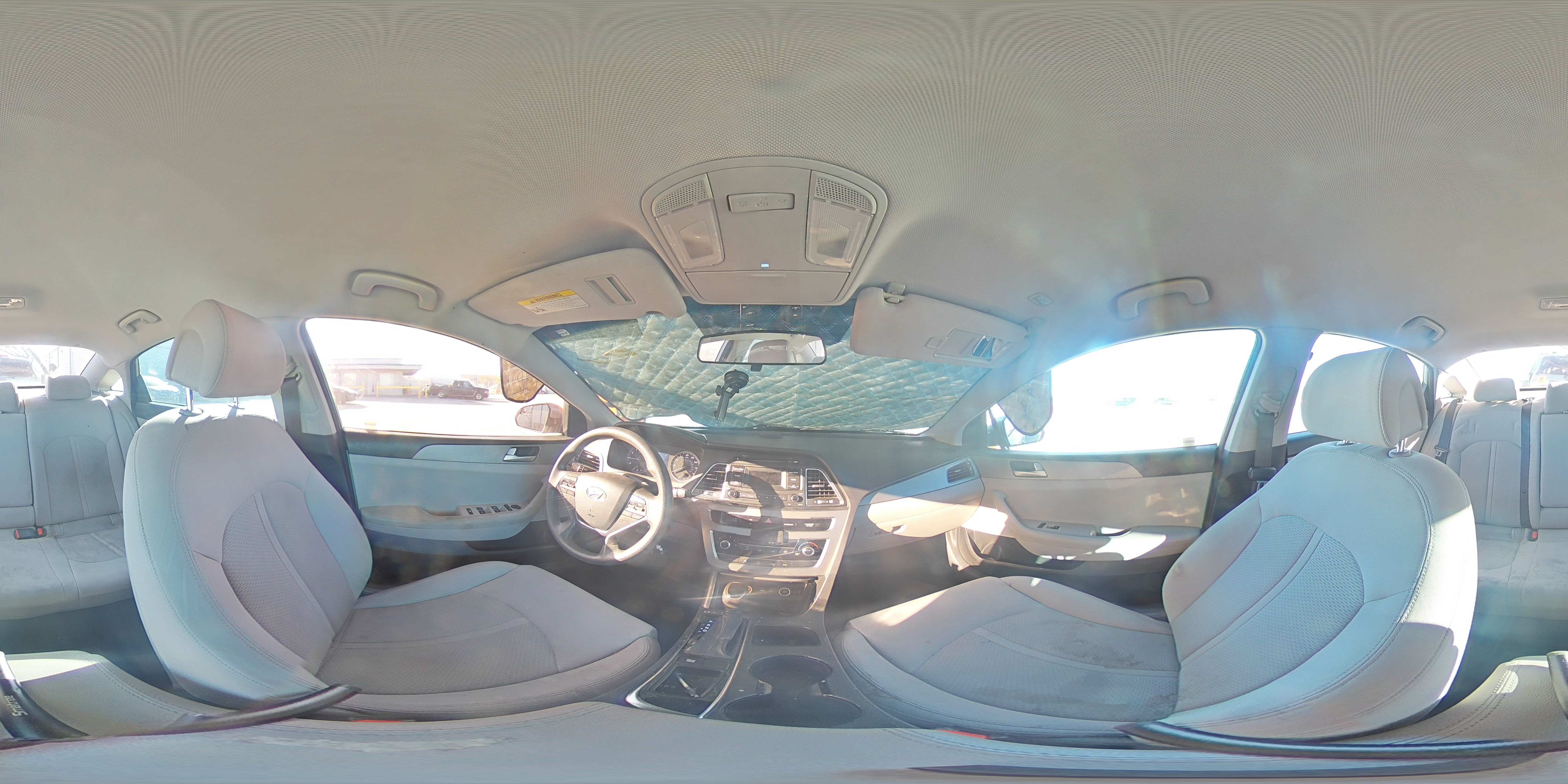 2015 Hyundai Sonata - Image 14