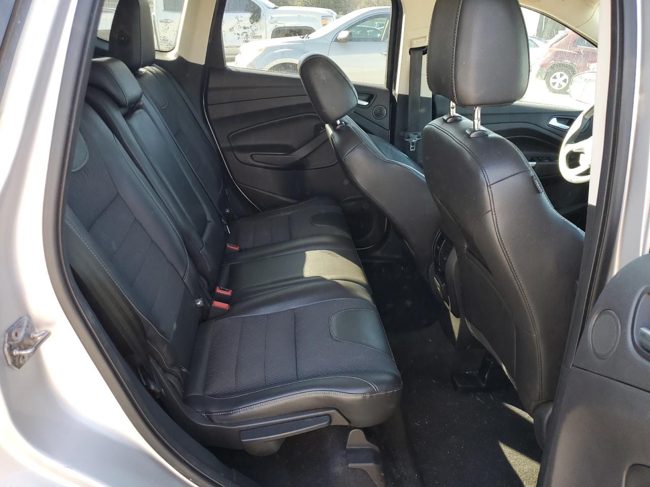 2016 Ford Escape - Image 11
