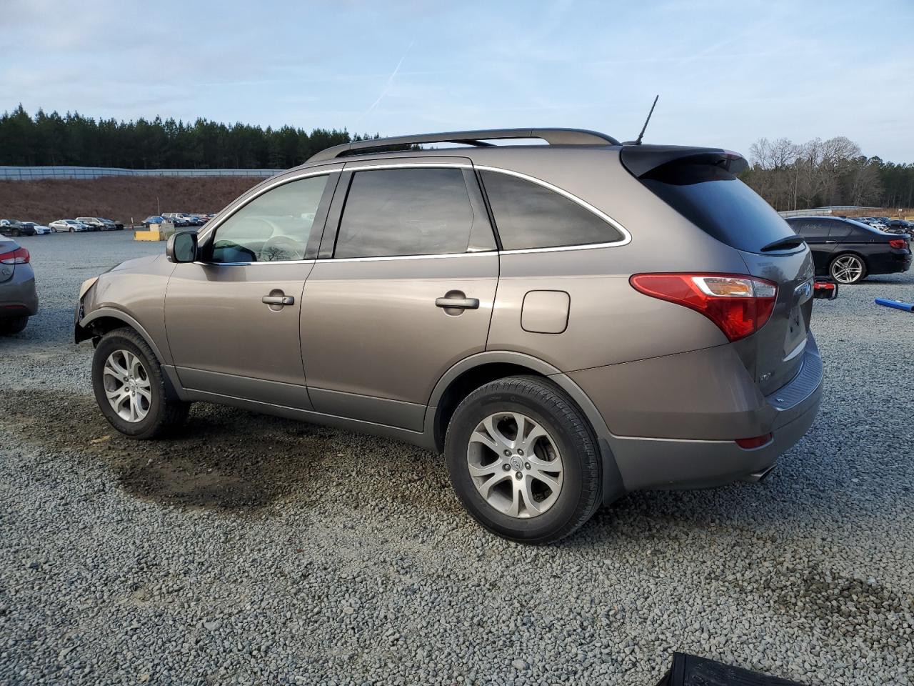 2011 Hyundai Veracruz - Image 2