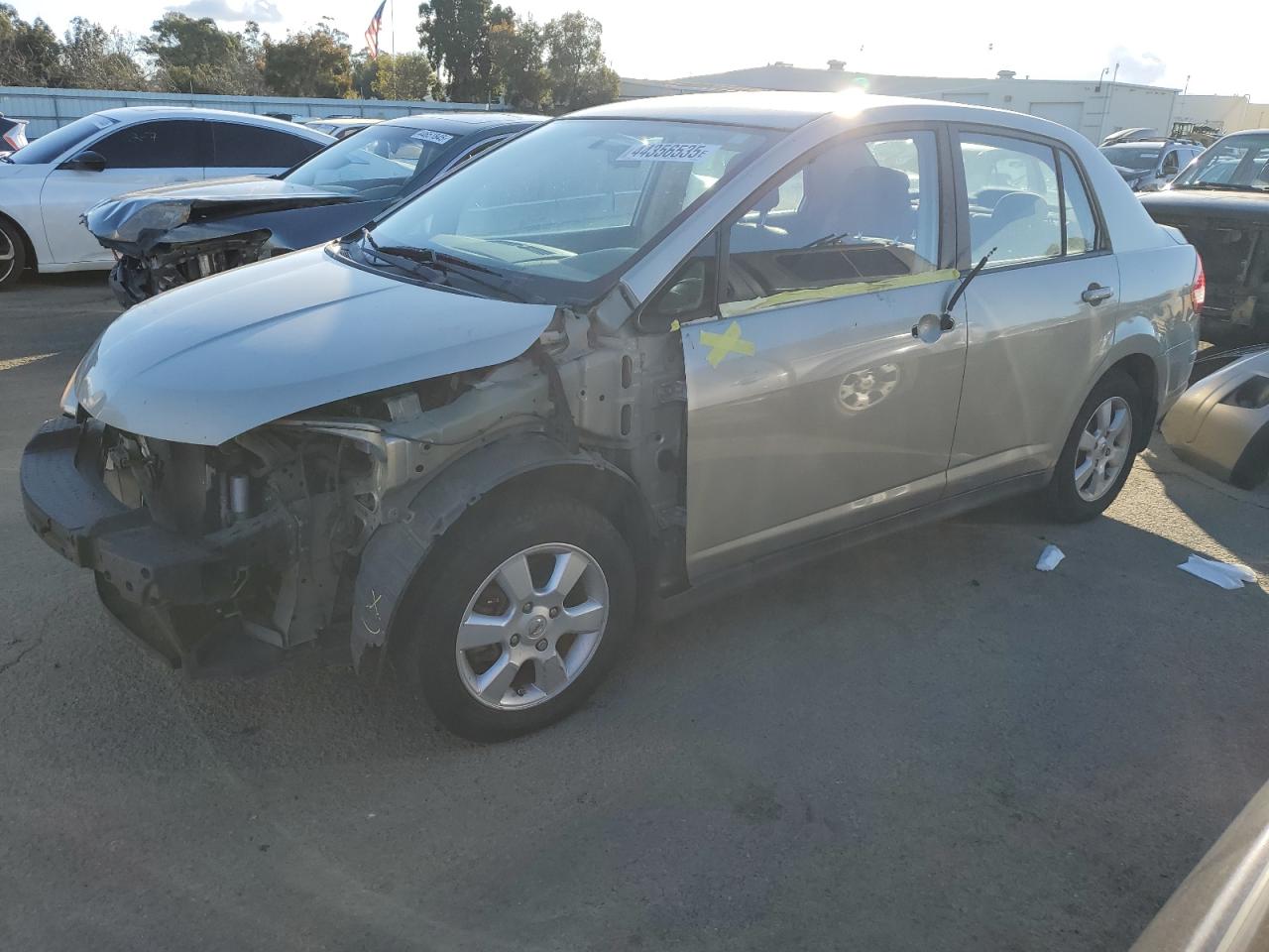 2009 Nissan Versa - Image 1
