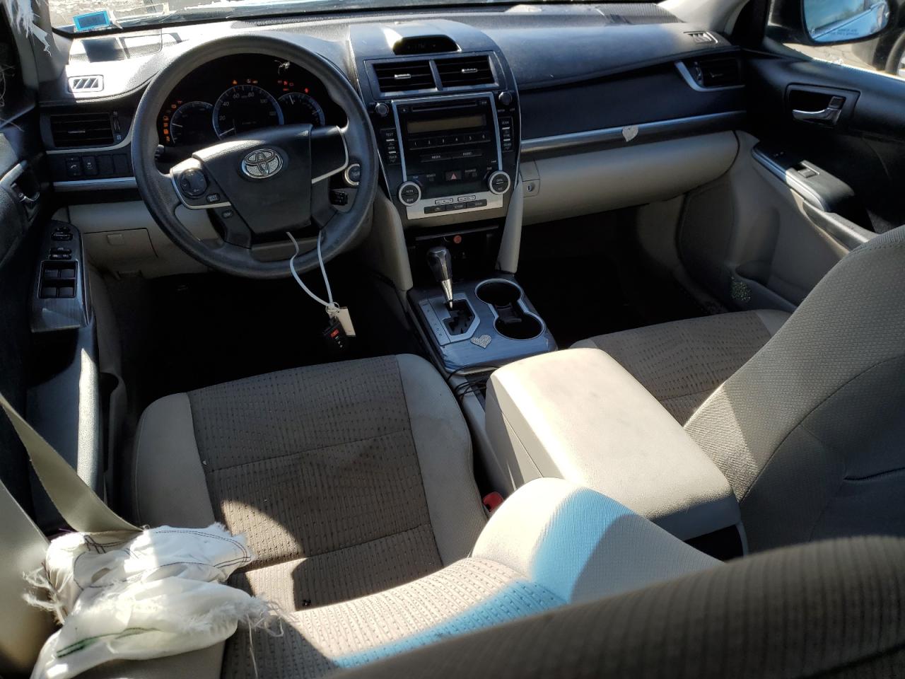 2012 Toyota Camry - Image 8