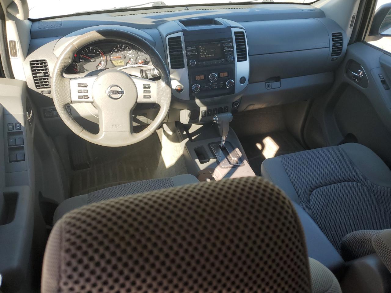 2014 Nissan Navara (Frontier) - Image 8