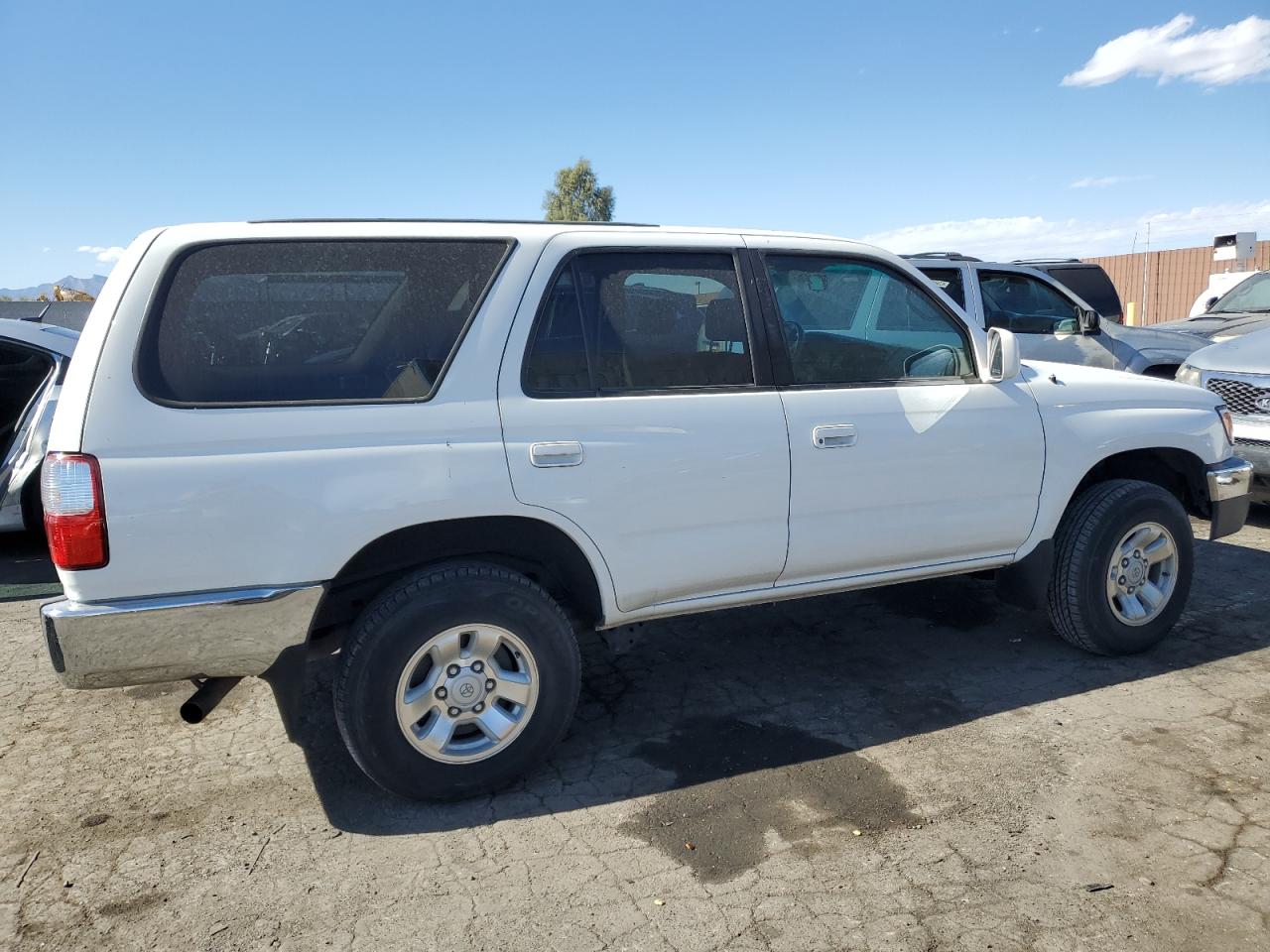 2002 Toyota 4Runner - Image 3