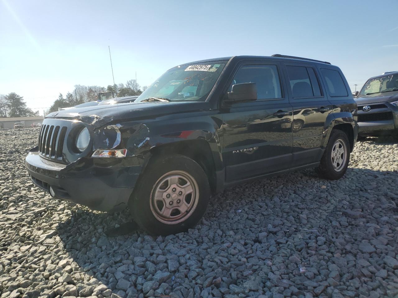 2016 Jeep Liberty (Patriot) - Image 1