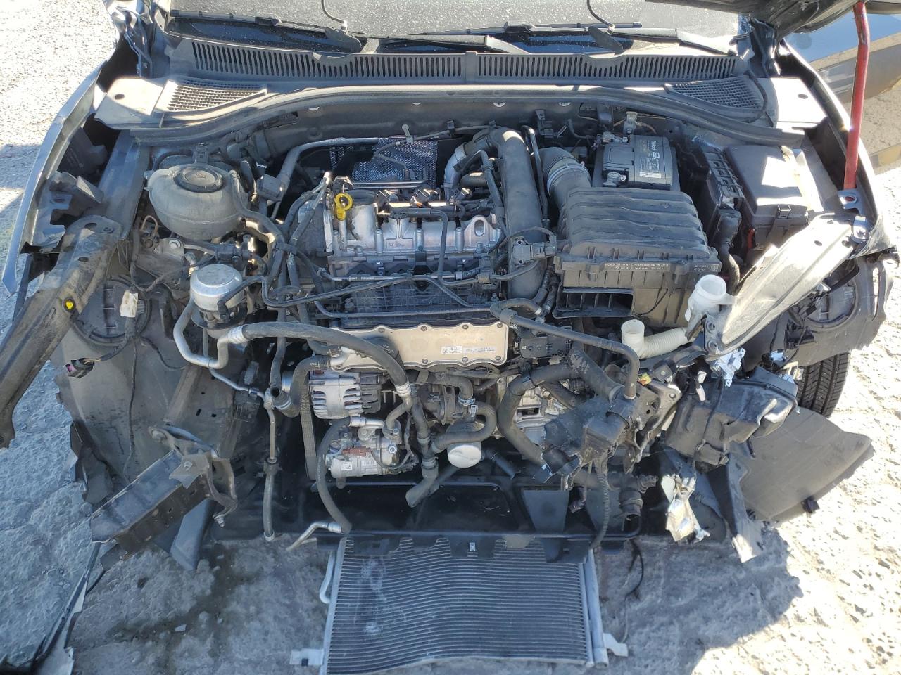 2019 Volkswagen Jetta - Image 11