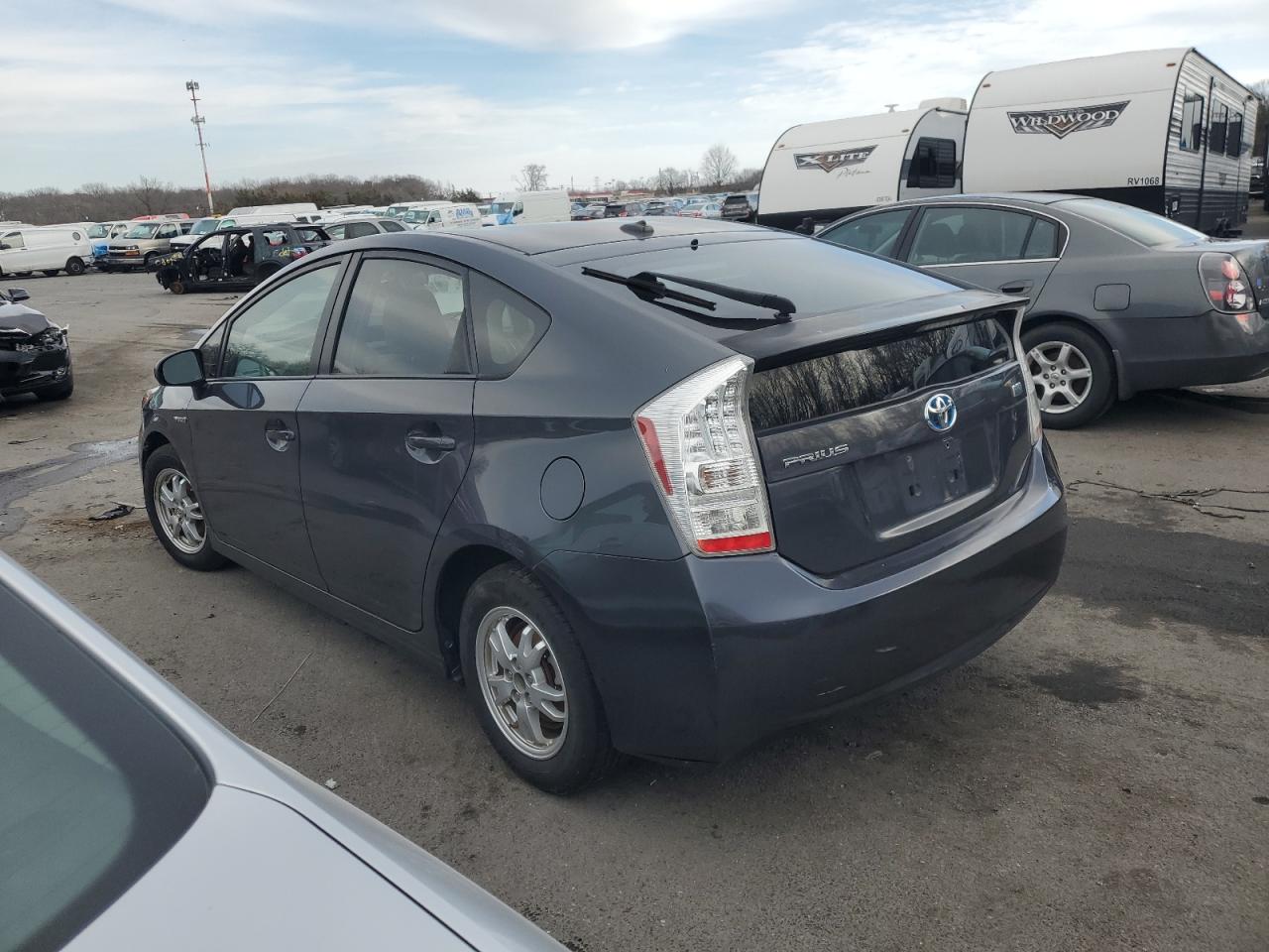 2010 Toyota Prius - Image 2