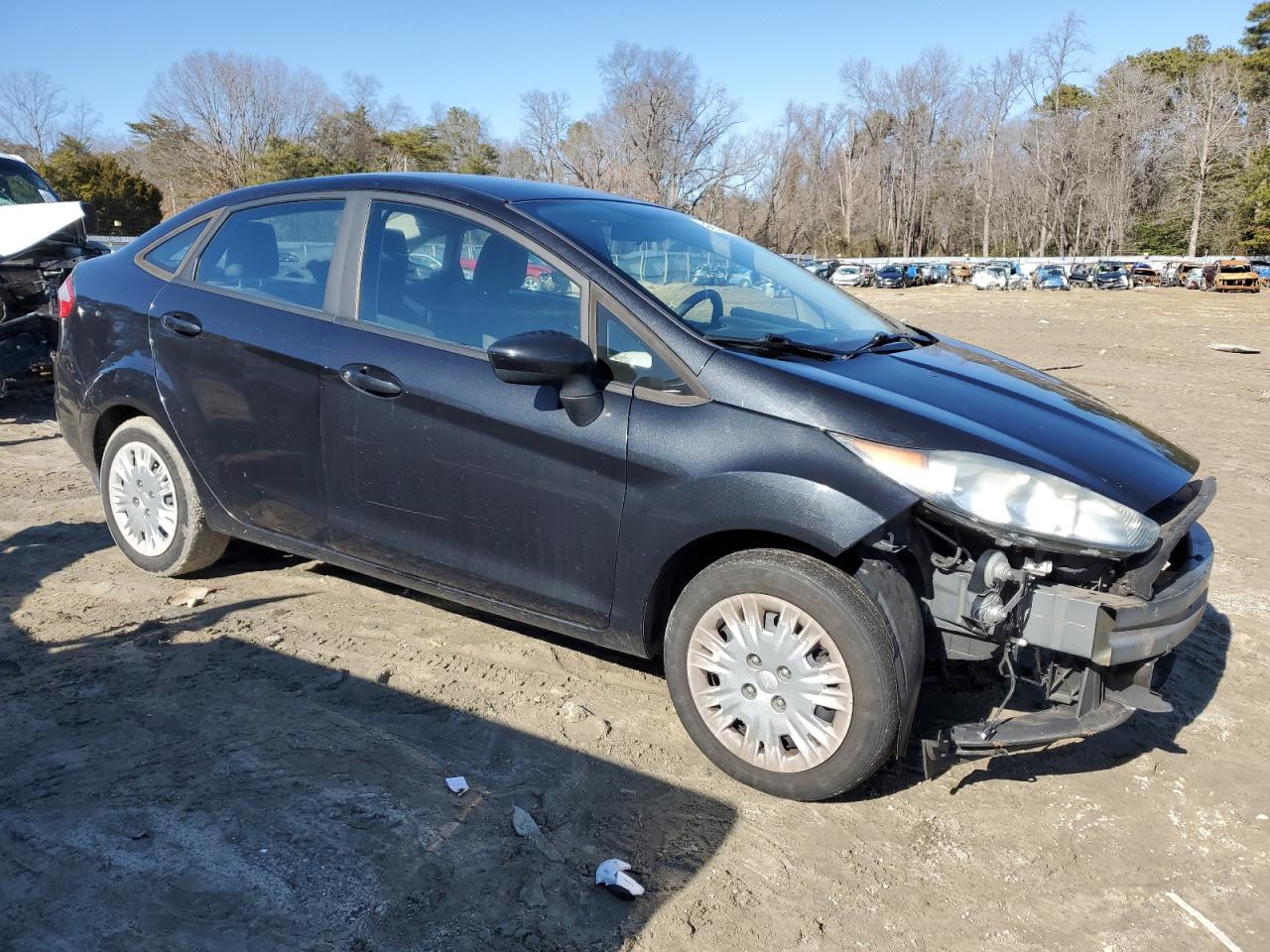 2015 Ford Fiesta - Image 4