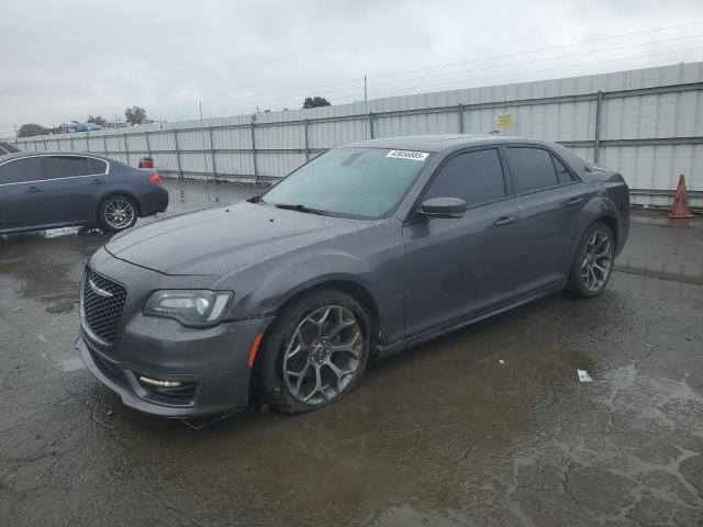 2018 Chrysler 300 S