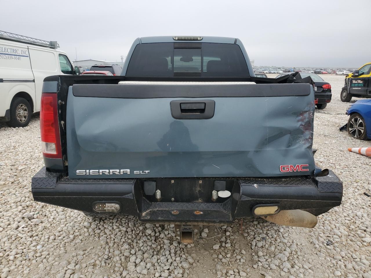 2009 GMC Sierra - Image 6