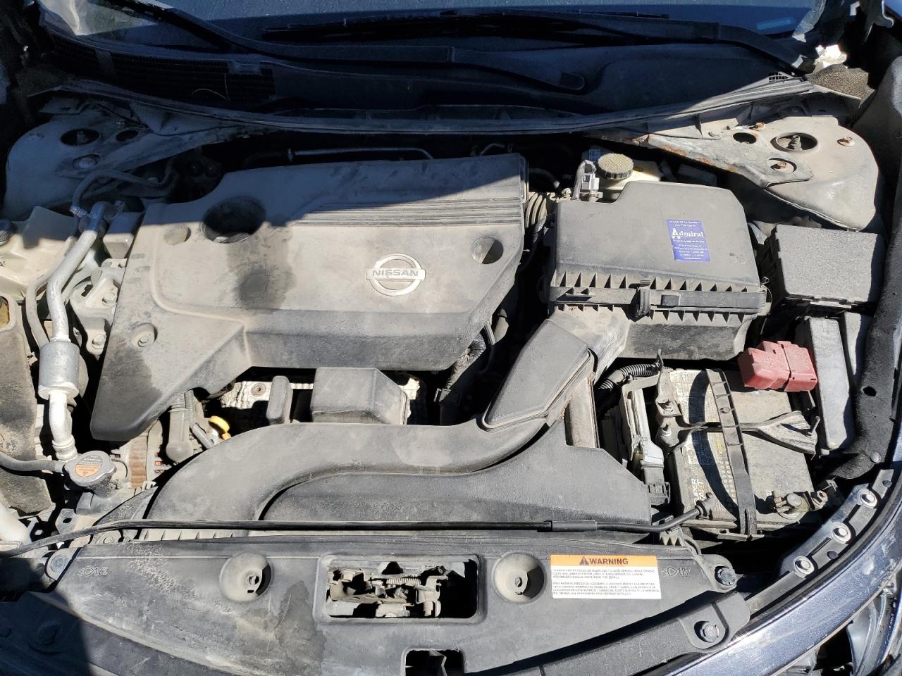 2015 Nissan Altima - Image 12