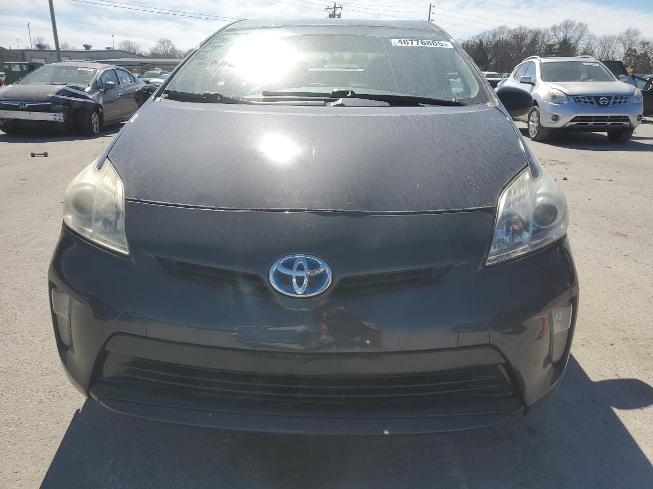 2014 Toyota Prius - Image 5