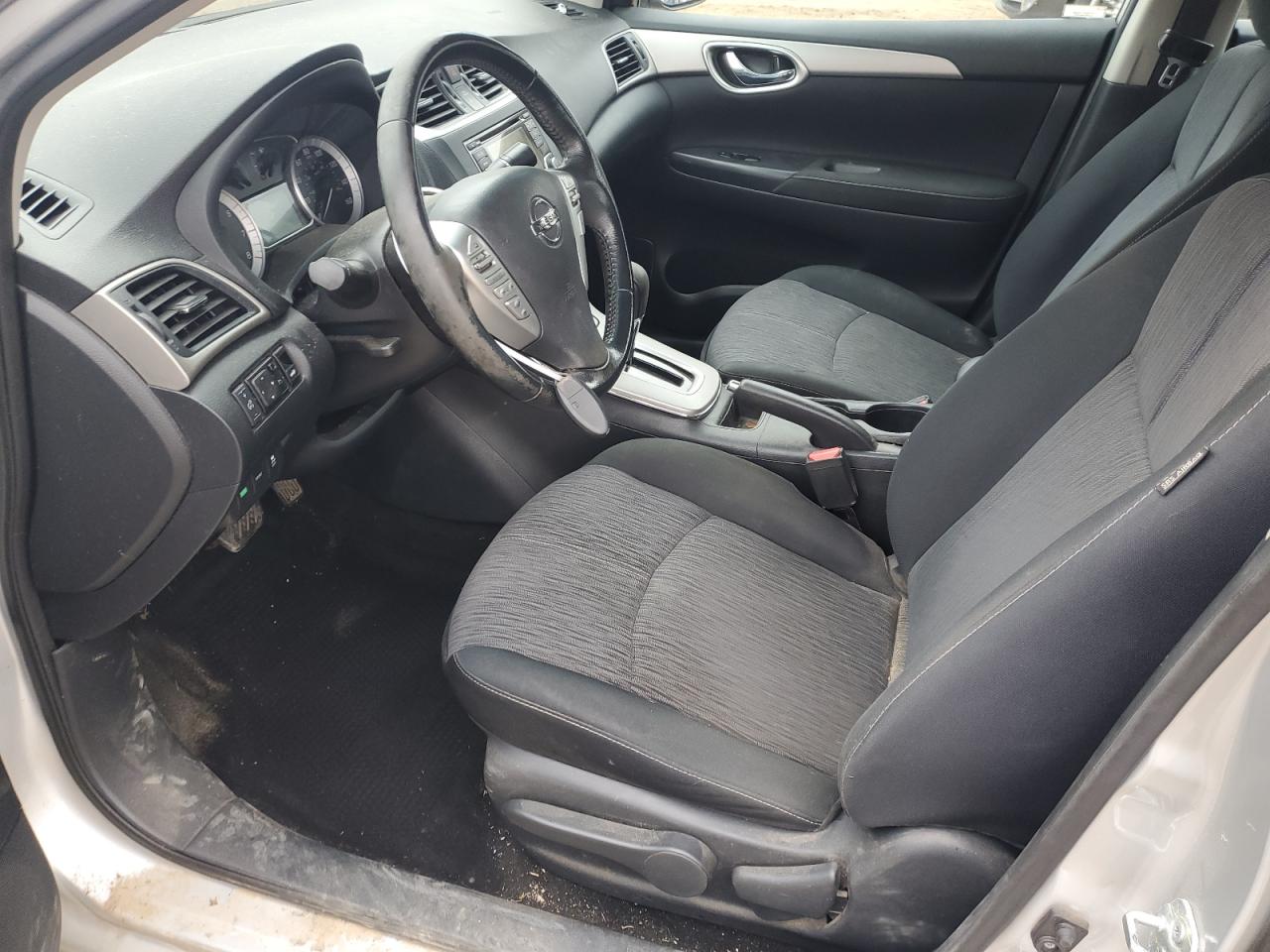 2015 Nissan Sentra - Image 7