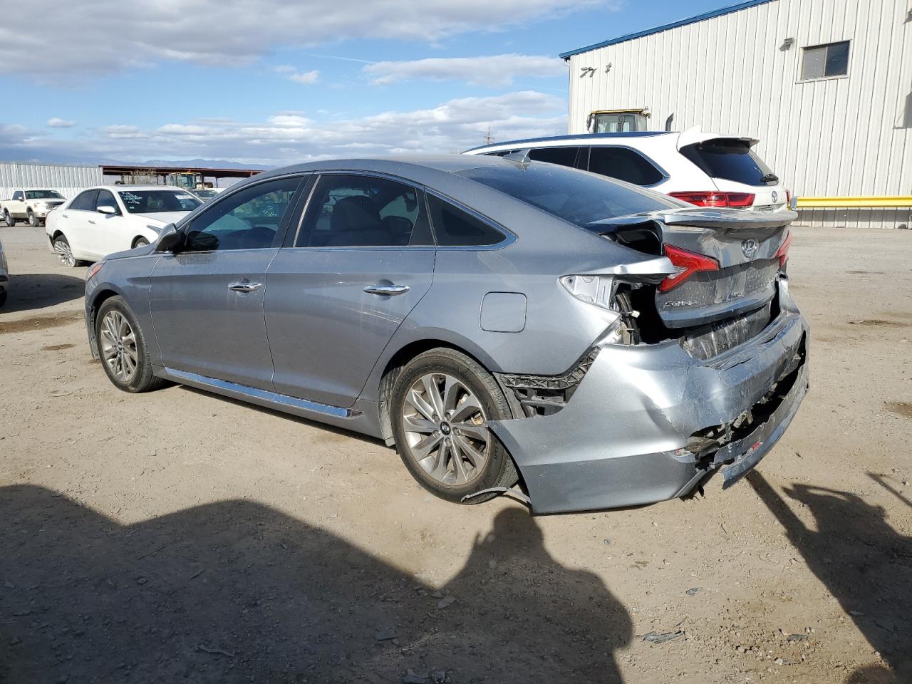 2016 Hyundai Sonata - Image 2