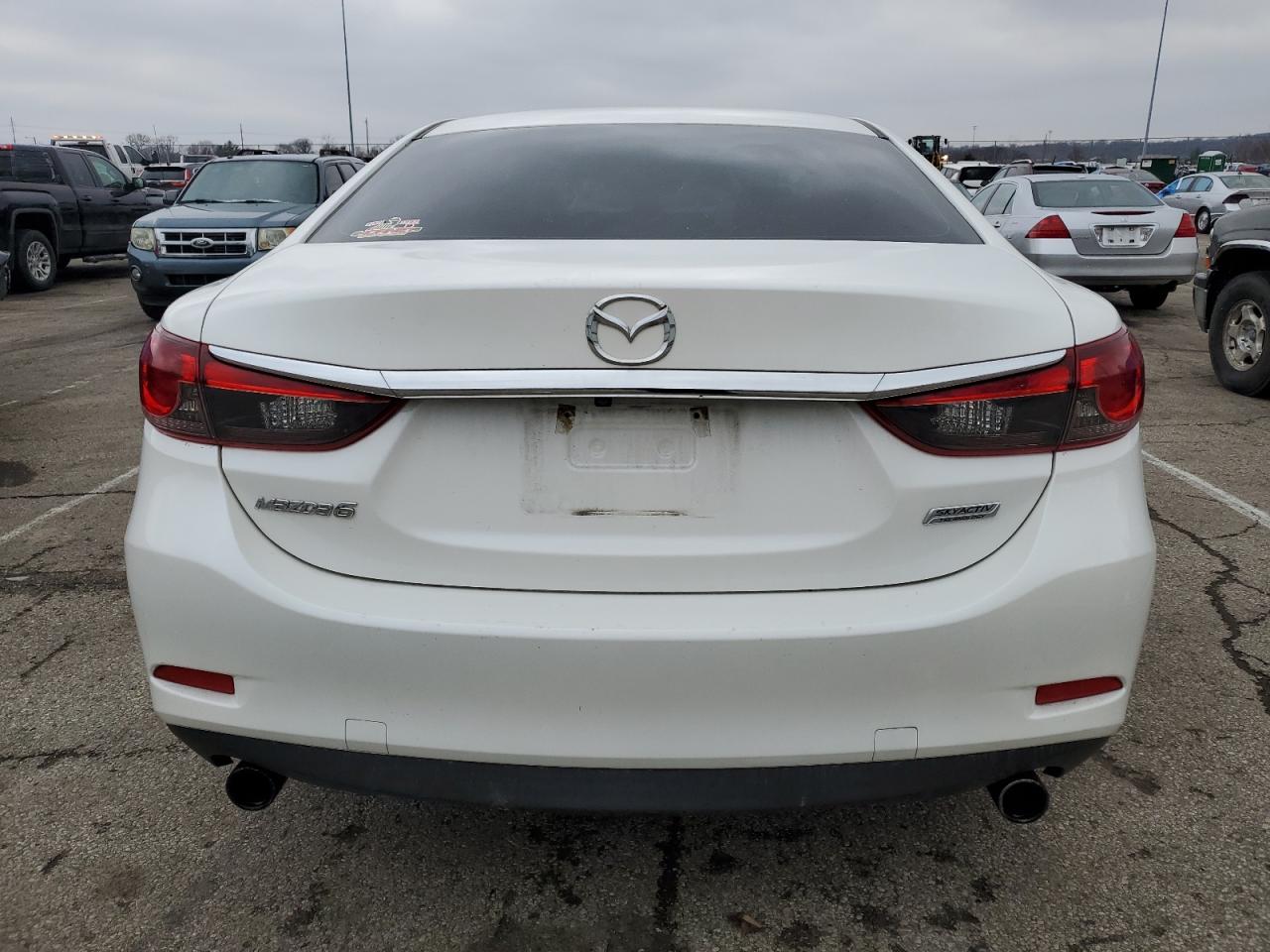 2017 Mazda 6 - Image 6