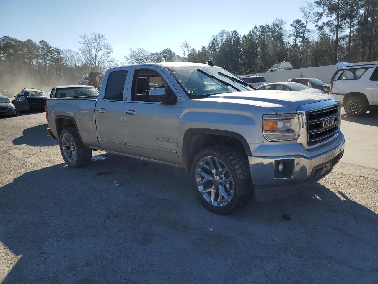 2015 GMC Sierra - Image 4