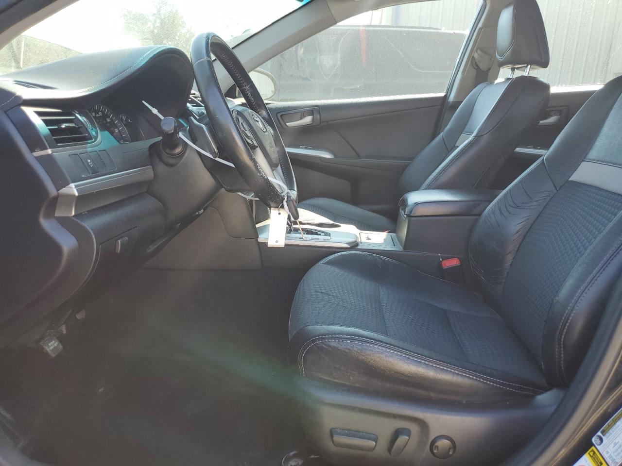 2014 Toyota Camry - Image 7