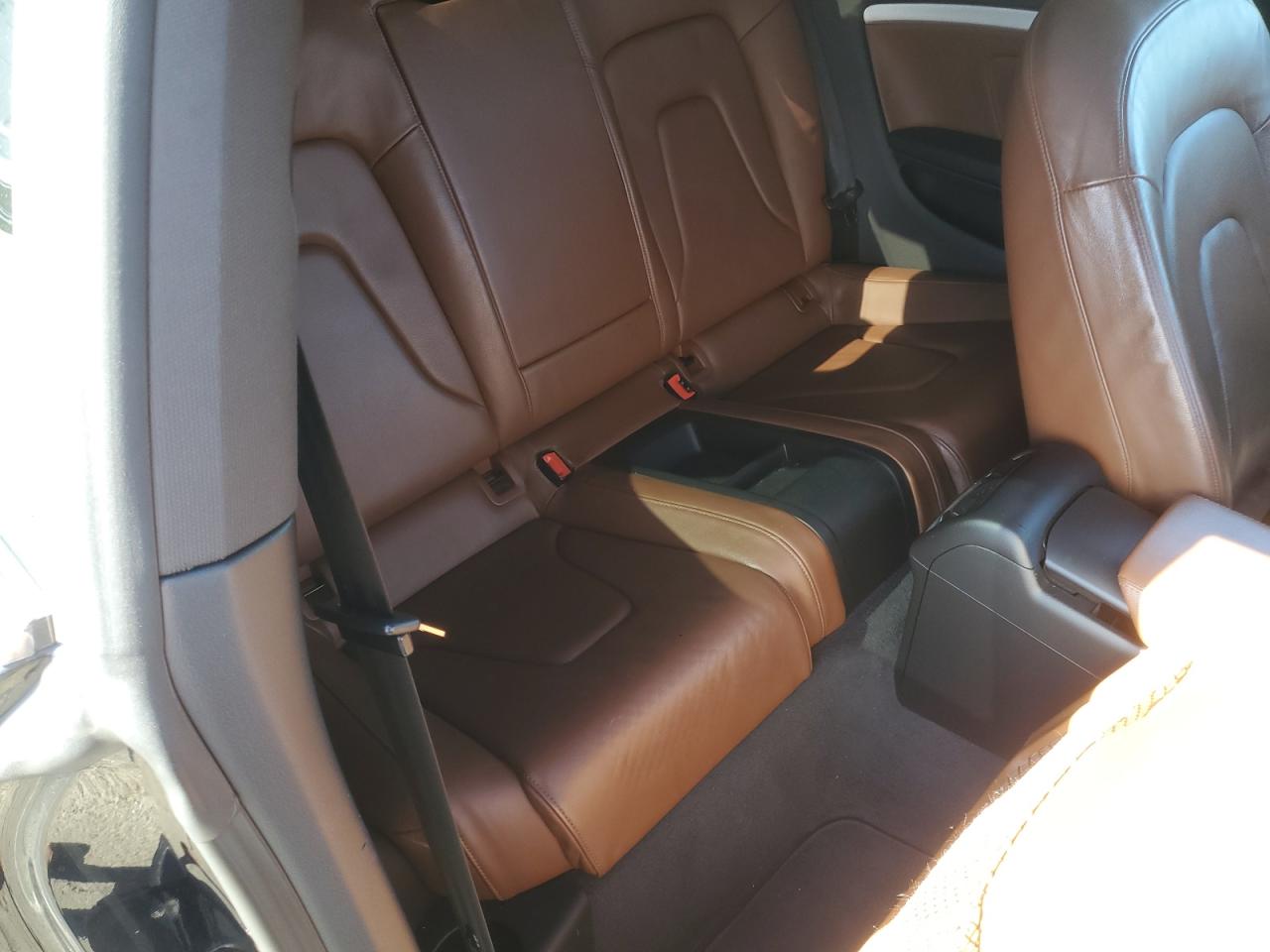 wauvfafr2ba013925 WAUVFAFR2BA013925 2011 Audi A5 Prestige