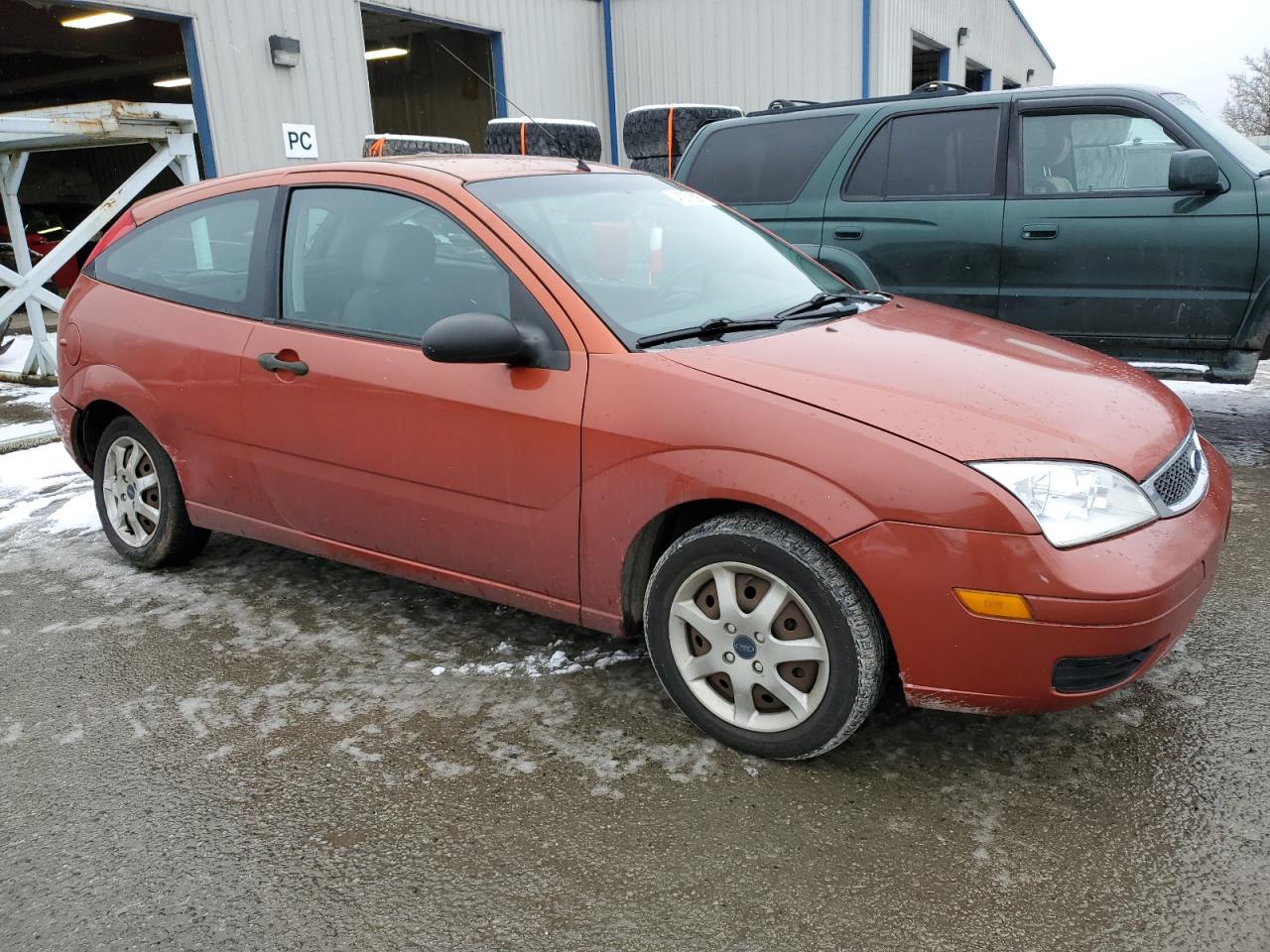 2005 Ford Focus - Image 4