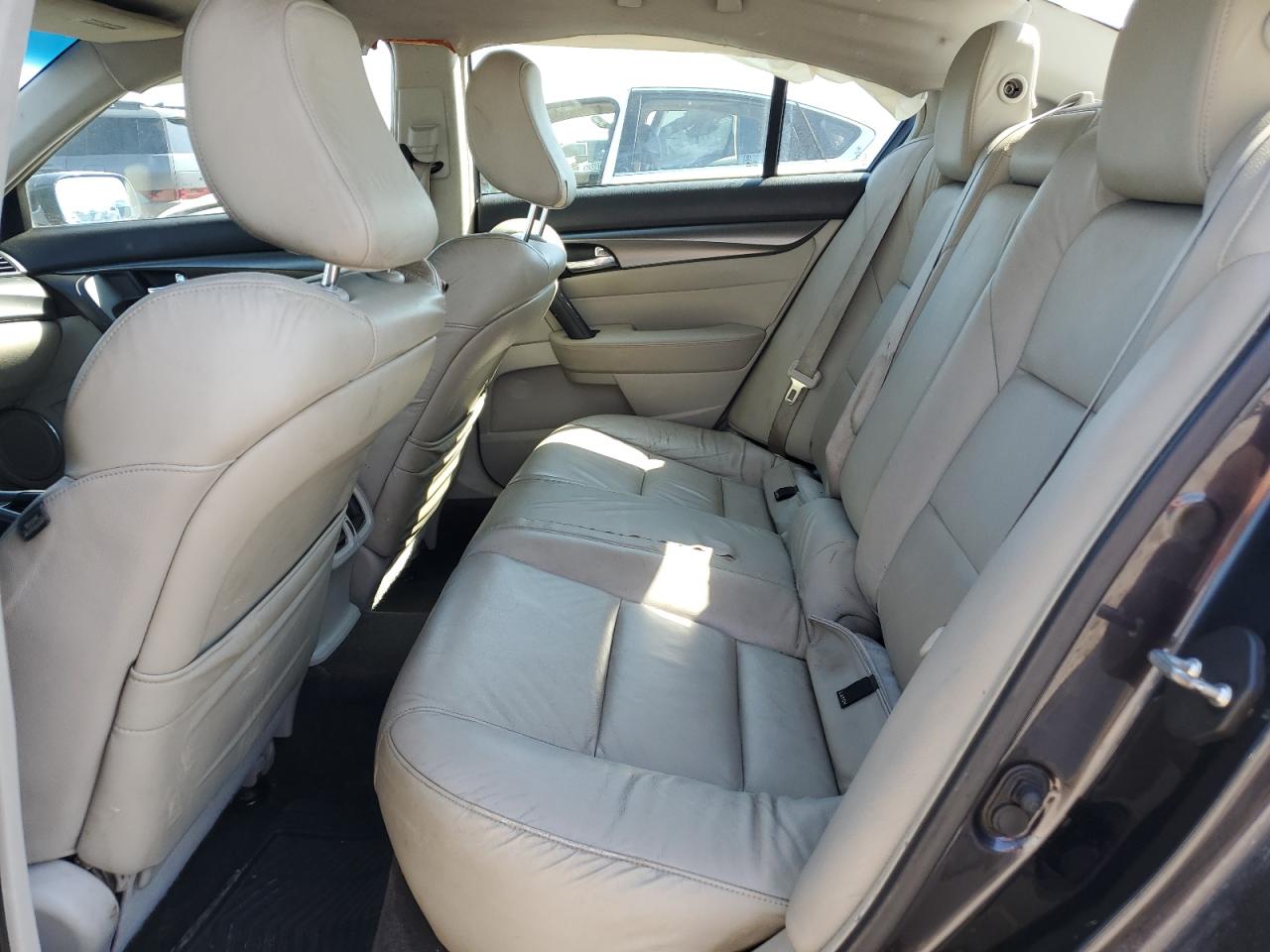 2012 Acura TL - Image 10