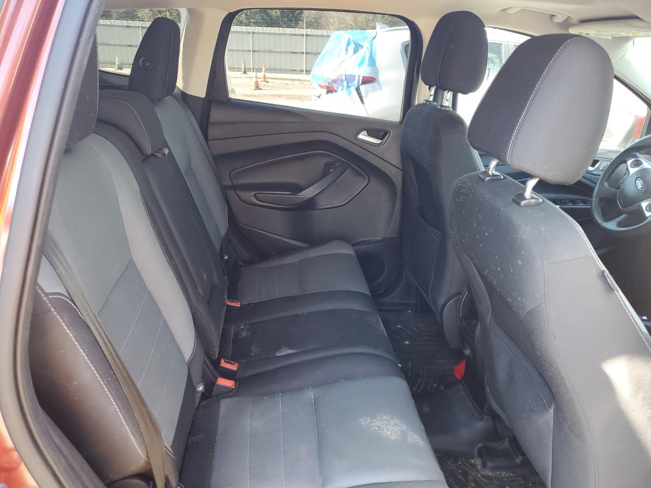 2016 Ford Escape - Image 11